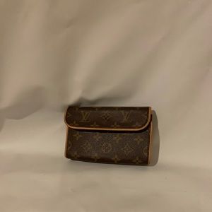 Authentic Louis Vuitton Fanny Pack Waist Belt